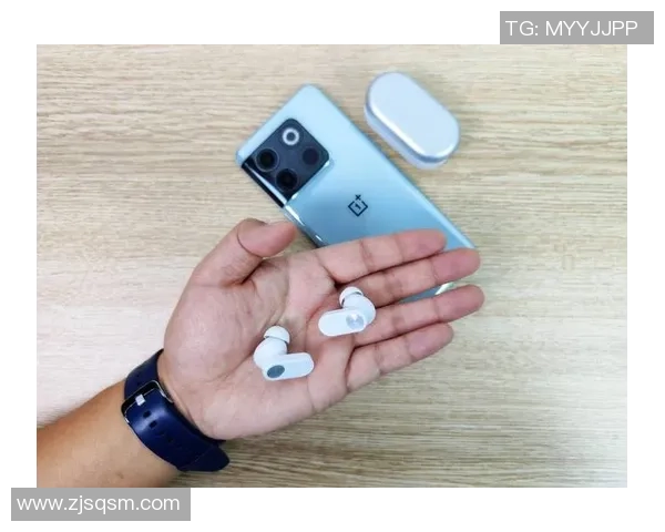 和平精英装备选购指南:最佳耳机推荐助你提升游戏体验 和平精英装备选购指南:最佳耳机推荐助你提升游戏体验